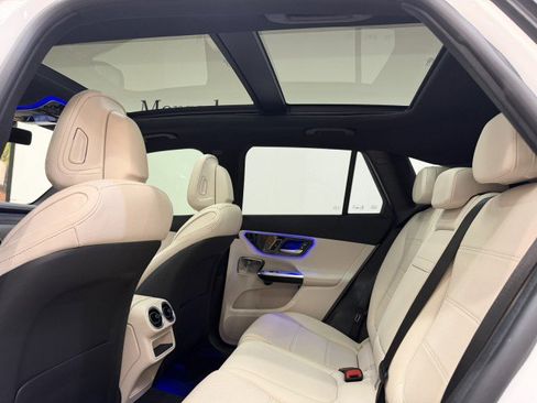 Certified 2024 Mercedes-Benz GLC 300 image 19