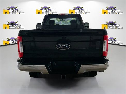 Used 2017 Ford F250 XLT w/ Snow Plow Prep Package image 5
