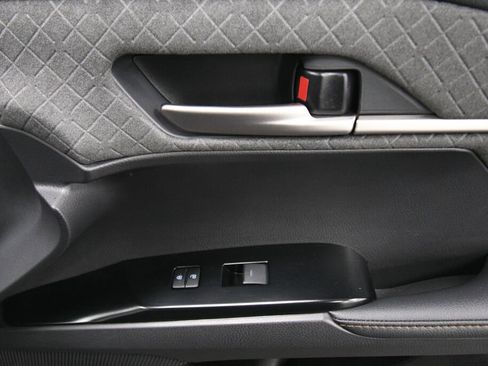Certified 2025 Toyota Camry XLE FWD image 27