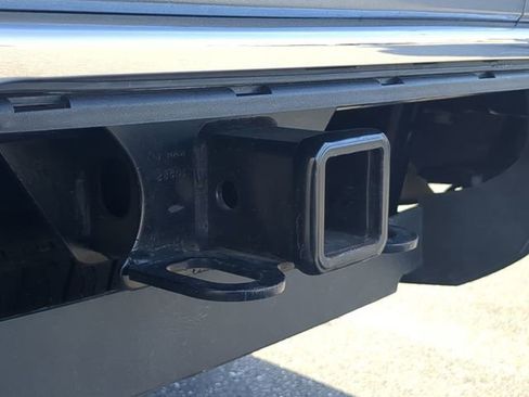 Used 2022 Chevrolet Suburban LT w/ LT Signature Package image 41