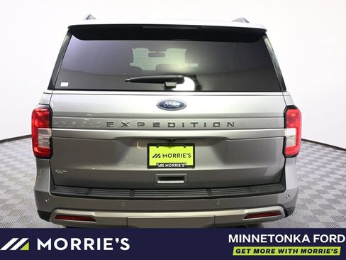 Used 2022 Ford Expedition XLT AWD/4WD image 5