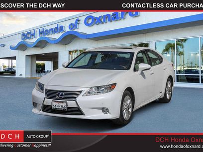 Used 2013 Lexus ES 300h w/ Premium Pkg