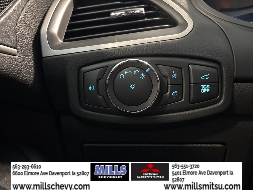 Used 2022 Ford Edge ST-Line w/ Cold Weather Package AWD/4WD image 24