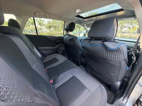 Used 2021 Subaru Outback Premium AWD/4WD image 17