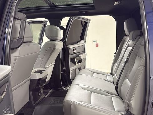 Used 2025 Toyota Tundra Limited image 15