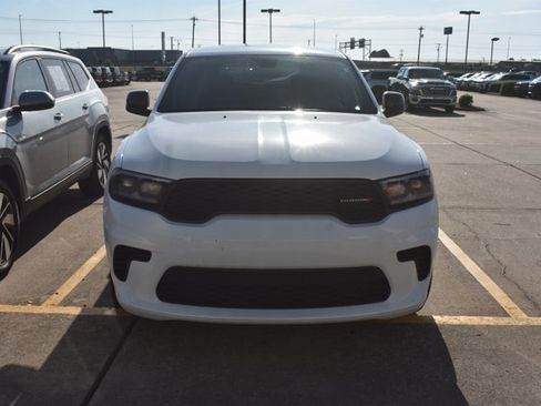 Used 2025 Dodge Durango GT RWD image 2