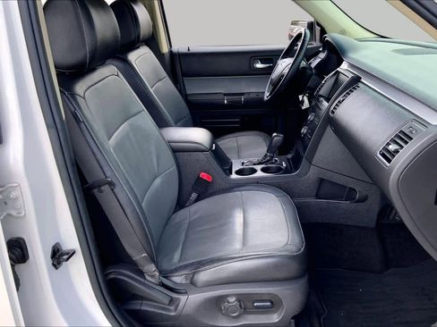 Used 2014 Ford Flex SEL w/ Equipment Group 202A FWD image 9