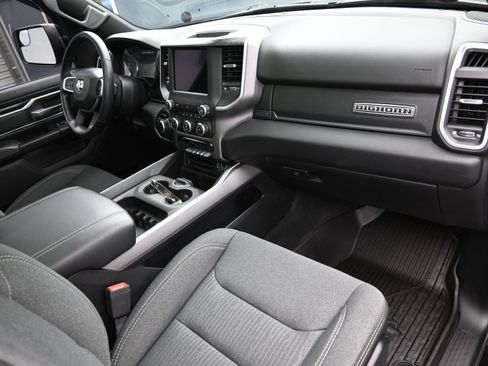 Used 2020 RAM 1500 Big Horn image 38
