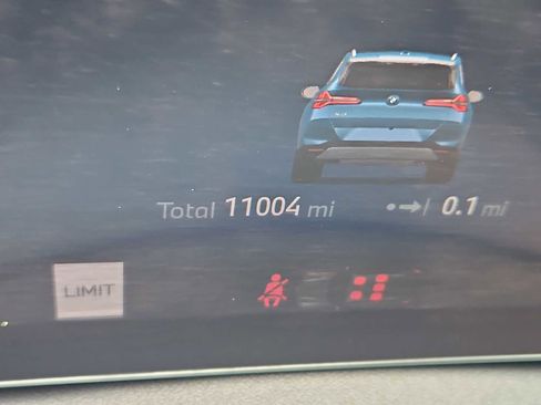 Used 2025 BMW X3 xDrive30i w/ Convenience Package image 23