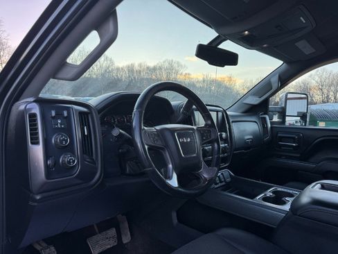 Used 2015 GMC Sierra 2500 SLE image 14