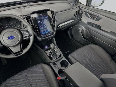 Used 2025 Subaru Forester Premium image 24