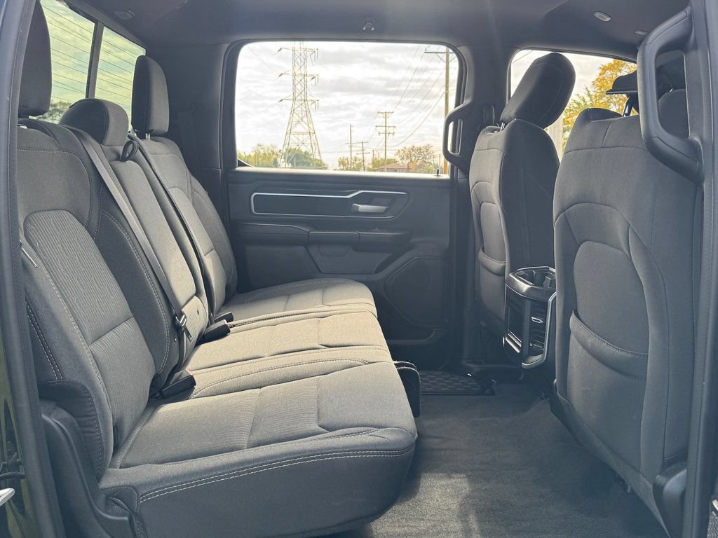 Used 2023 RAM 1500 Big Horn AWD/4WD image 18