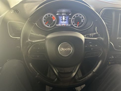 Used 2020 Jeep Cherokee Trailhawk w/ Cold Weather Group AWD/4WD image 18