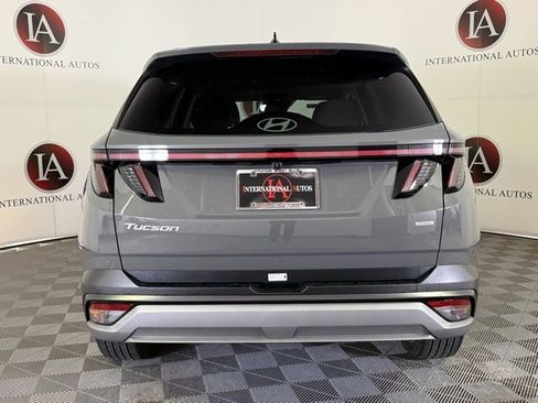 Certified 2025 Hyundai Tucson SEL image 7