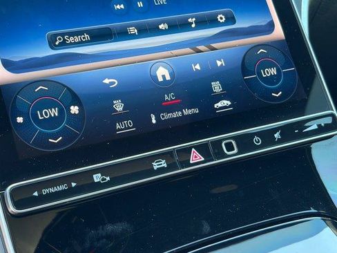 Used 2023 Mercedes-Benz C 300 Sedan image 31
