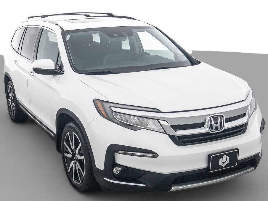 Used 2021 Honda Pilot Touring image 1