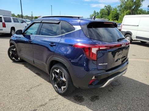 Used 2024 Kia Seltos EX AWD/4WD image 5