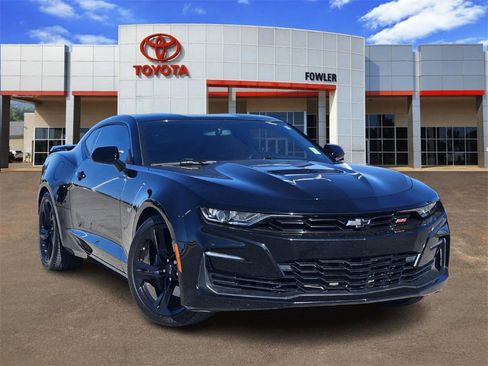 Used 2020 Chevrolet Camaro SS image 1