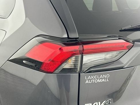 Used 2025 Toyota RAV4 LE AWD/4WD image 25