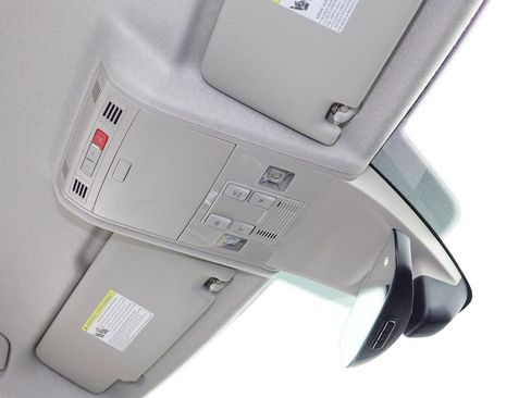 Used 2022 Volkswagen Tiguan SE image 15