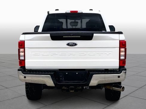 Certified 2022 Ford F250 Lariat w/ Lariat Ultimate Package image 4
