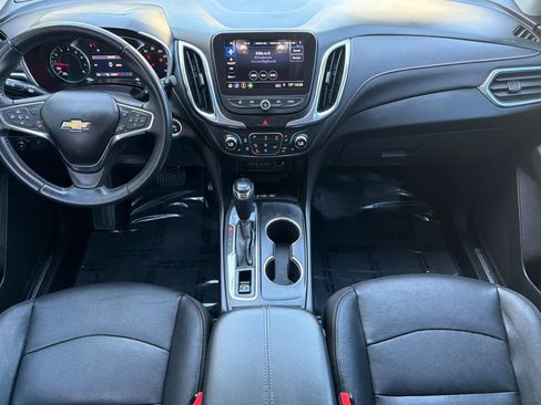 Used 2020 Chevrolet Equinox Premier w/ Premier Redline Edition AWD/4WD image 3