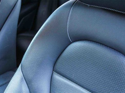 Used 2021 Mercedes-Benz GLC 300 image 24