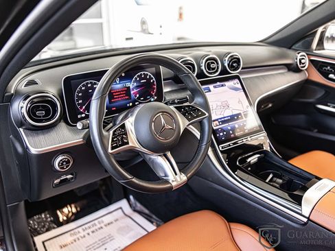 Used 2024 Mercedes-Benz C 300 4MATIC Sedan image 21