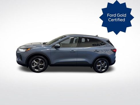 Certified 2025 Ford Escape ST-Line Select AWD/4WD image 2