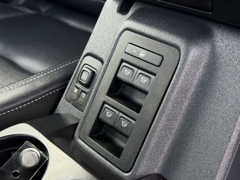 Used 2025 Ford Bronco Badlands AWD/4WD image 18