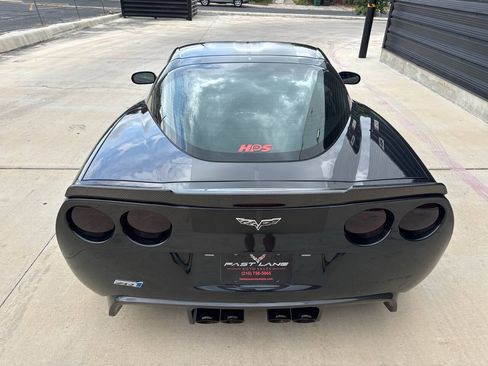 Used 2012 Chevrolet Corvette ZR1 w/ 3ZR Preferred Equipment Group RWD image 9
