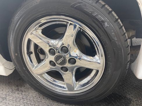 Used 2000 Pontiac Firebird Trans Am RWD image 37