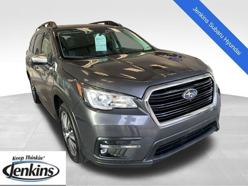 Used 2022 Subaru Ascent Touring image 1