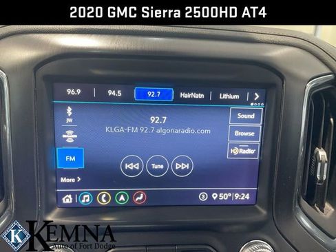 Used 2020 GMC Sierra 2500 AT4 w/ AT4 Premium Package image 16