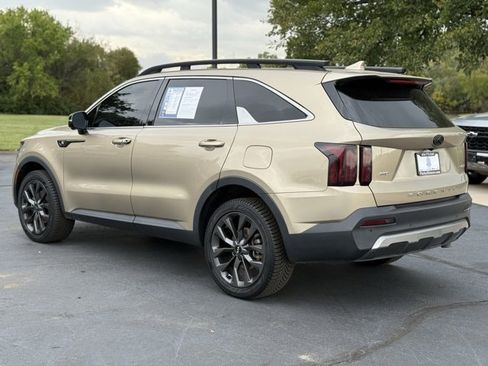 Used 2021 Kia Sorento SX Prestige image 5