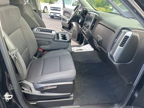 Used 2018 Chevrolet Silverado 1500 LT w/ All Star Edition image 20