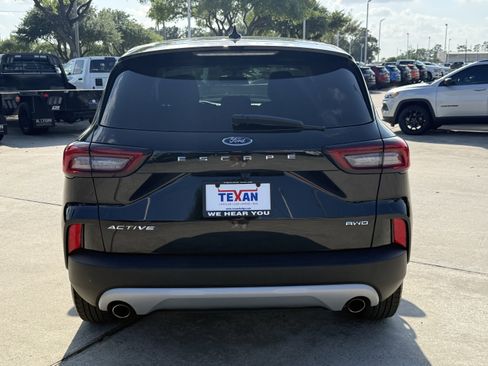 Used 2025 Ford Escape Active image 6