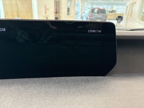 Used 2025 Ford Expedition Max Active image 9