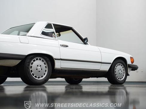 Used 1989 Mercedes-Benz 560 SL image 28
