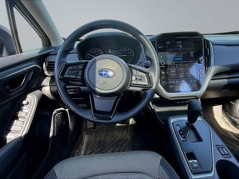 Used 2024 Subaru Crosstrek 2.0i Premium AWD/4WD image 8