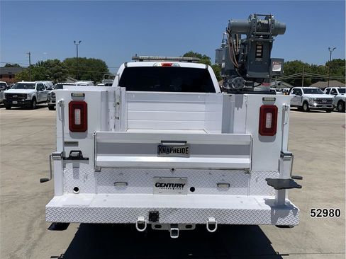Used 2019 Ford F250 XL w/ Power Equipment Group AWD/4WD image 10