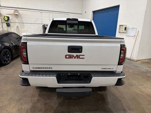 Used 2018 GMC Sierra 1500 Denali w/ Denali Ultimate Package AWD/4WD image 5