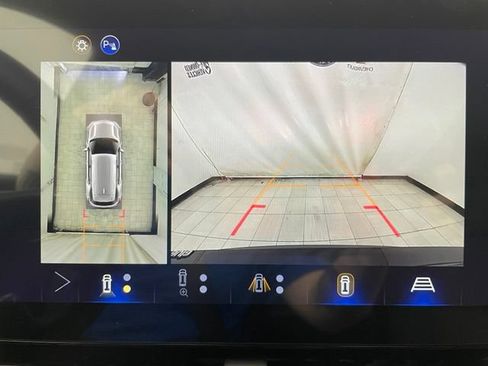 New 2026 Chevrolet Equinox LT w/ Safety and Technology Package AWD/4WD image 5