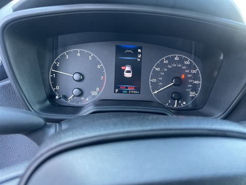 Used 2024 Toyota Corolla LE FWD image 28