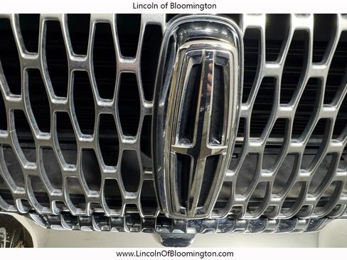 Certified 2022 Lincoln Corsair Reserve w/ Elements Package AWD/4WD image 13