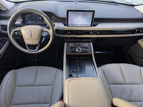 Used 2022 Lincoln Aviator Reserve w/ Elements Package Plus image 16