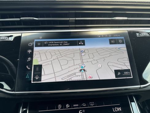 Used 2021 Audi Q7 3.0T Premium w/ Convenience Package AWD/4WD image 18
