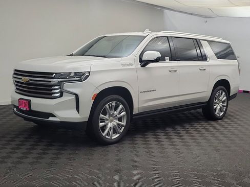 Certified 2023 Chevrolet Suburban High Country w/ Premium Package image 1