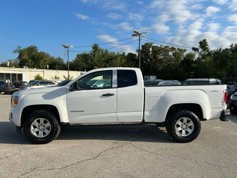 Used 2016 GMC Canyon 4x4 Extended Cab w/ Convenience Package image 2