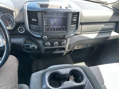 Used 2019 RAM 1500 Big Horn AWD/4WD image 9